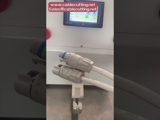 Automatisk mutterdragare och insättningsmaskin för kontaktdon