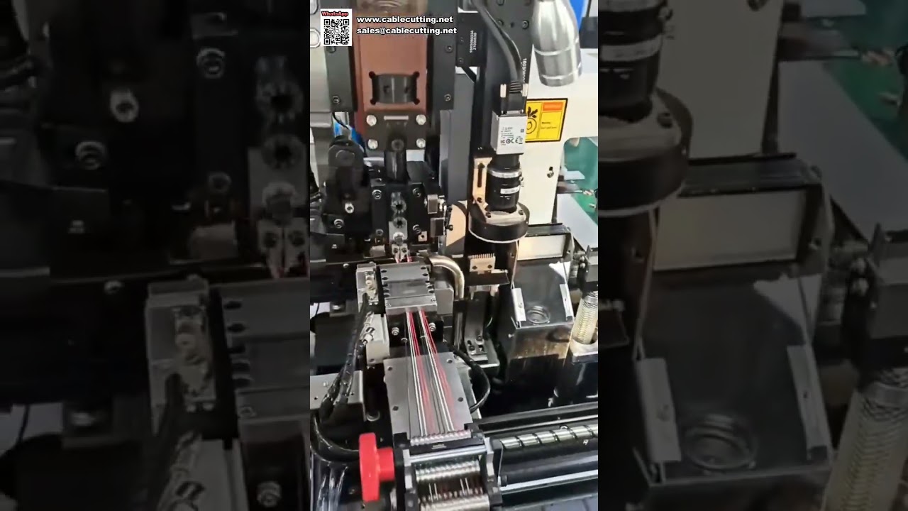 Automatisk anslutningsinsättningsmaskin för ultrakorta 15mm kablage