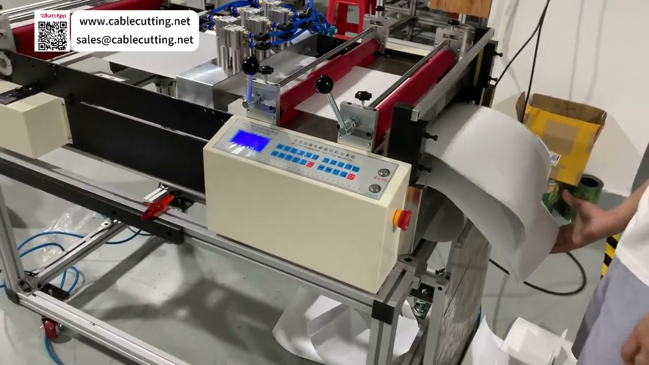 Komplett Automatiserat System för Stansning och Skärning av Skumplåt - Industriellt Verktyg för Skumtillverkning